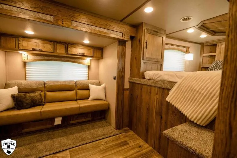 new Horse Trailers Lakota  for sale, in Willspoint, TX Thumbnail 16