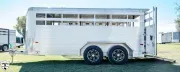 used Horse Trailers Sundowner Trailers  for sale, in Willspoint, TX Thumbnail 4