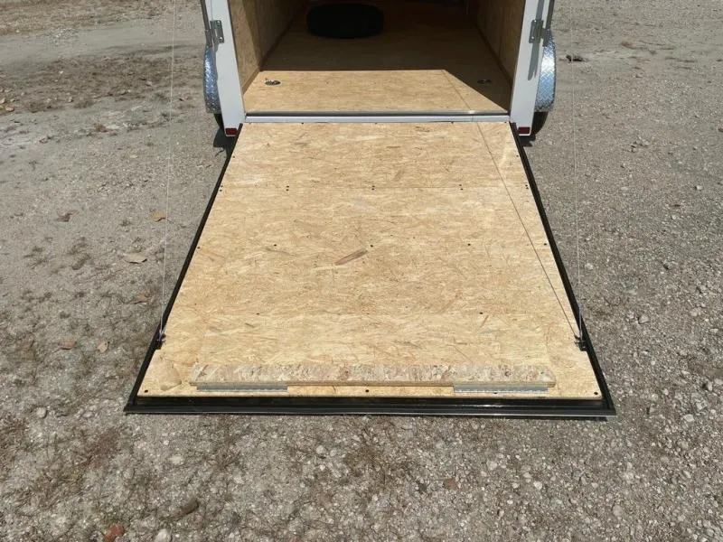 new Horse Trailers Carry-On  for sale, in Willspoint, TX Thumbnail 4