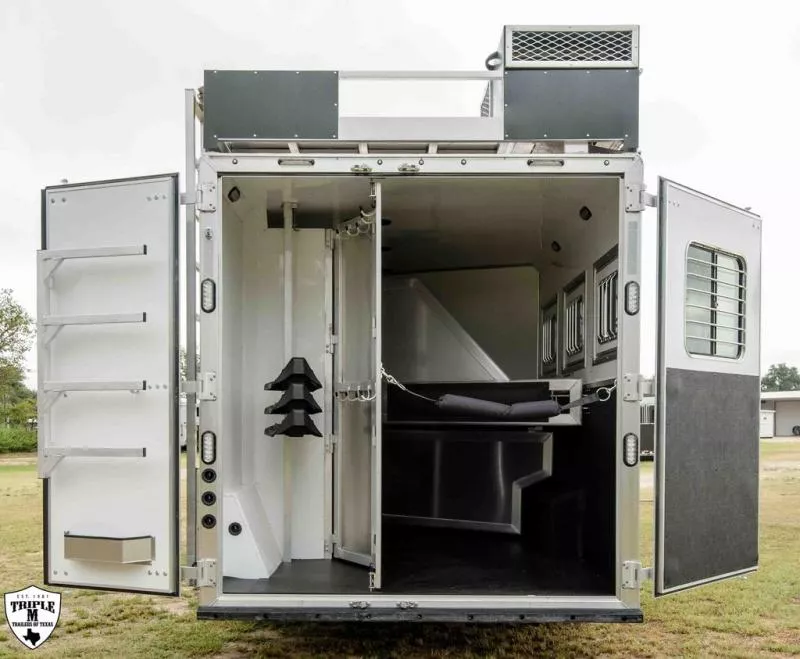 new Horse Trailers Lakota  for sale, in Willspoint, TX Thumbnail 32