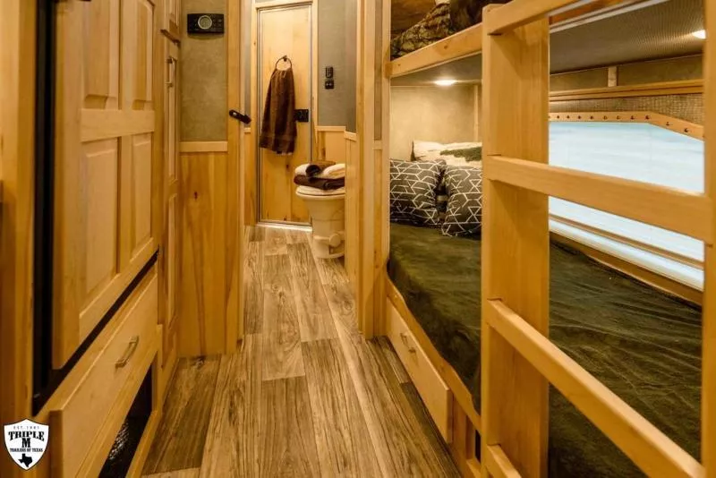 new Horse Trailers Lakota  for sale, in Willspoint, TX Thumbnail 31