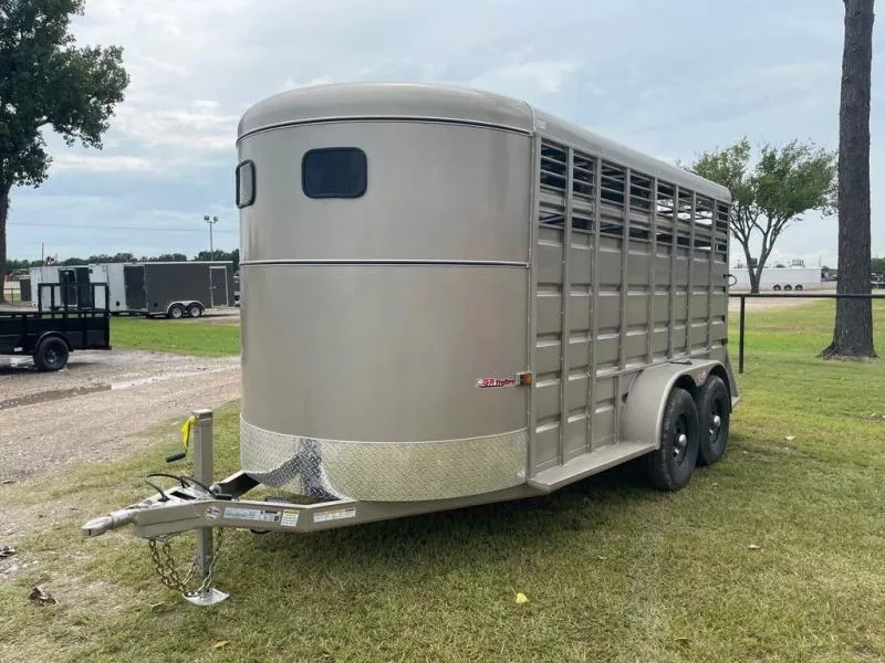 2025 GR Trailers HT6816W10LR Horse Trailer
