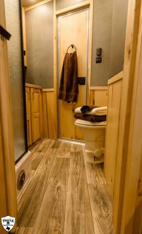 new Horse Trailers Lakota  for sale, in Willspoint, TX Thumbnail 32