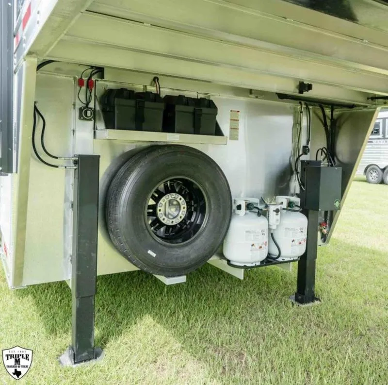 new Horse Trailers Lakota  for sale, in Willspoint, TX Thumbnail 31