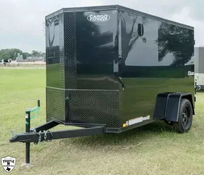 2026 Cargo Express 5x10EXDLX Horse Trailer