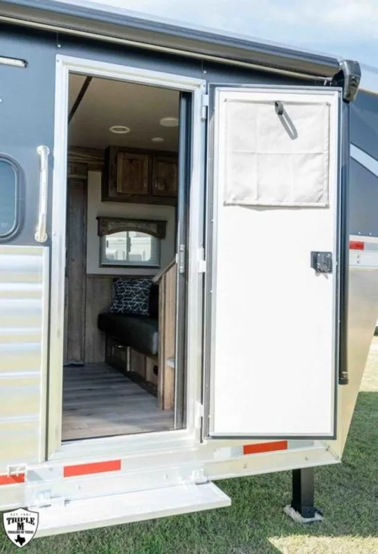 new Horse Trailers Lakota  for sale, in Willspoint, TX Thumbnail 14