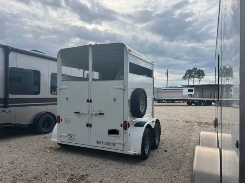 used Horse Trailers A&I  for sale, in Willspoint, TX Thumbnail 4