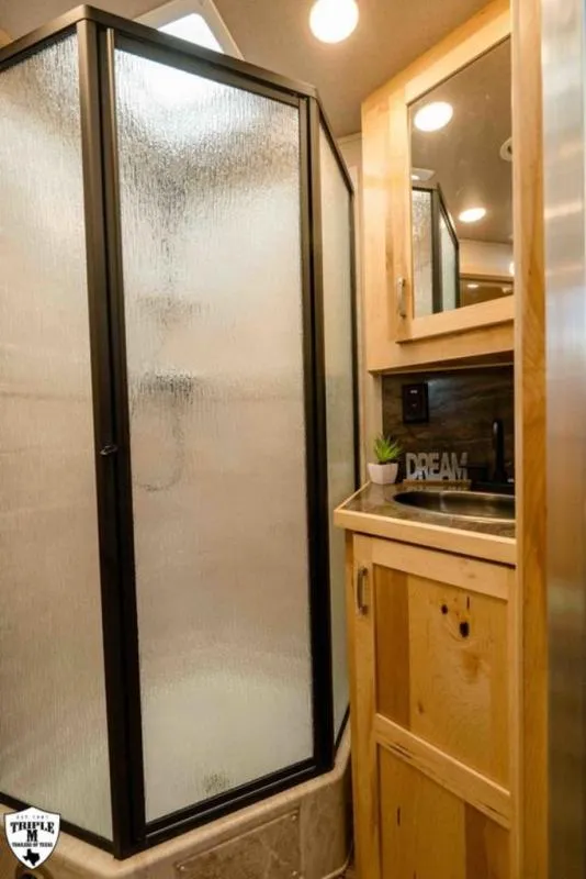 new Horse Trailers Lakota  for sale, in Willspoint, TX Thumbnail 21