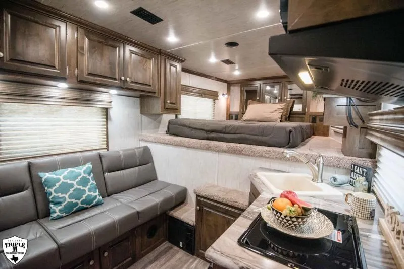 new Horse Trailers Sundowner Trailers  for sale, in Willspoint, TX Thumbnail 5