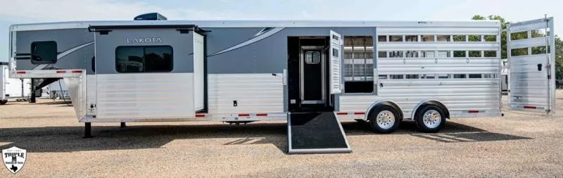 new Horse Trailers Lakota  for sale, in Willspoint, TX Thumbnail 6