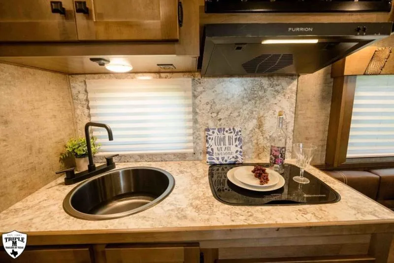 new Horse Trailers Lakota  for sale, in Willspoint, TX Thumbnail 18