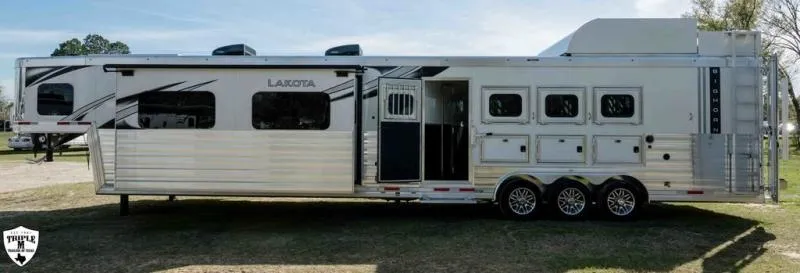 new Horse Trailers Lakota  for sale, in Willspoint, TX Thumbnail 4
