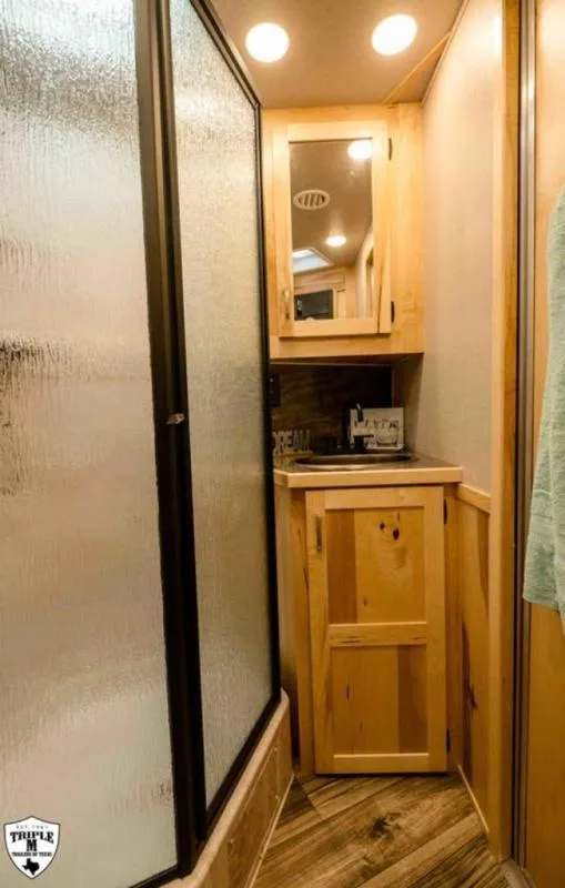 new Horse Trailers Lakota  for sale, in Willspoint, TX Thumbnail 20