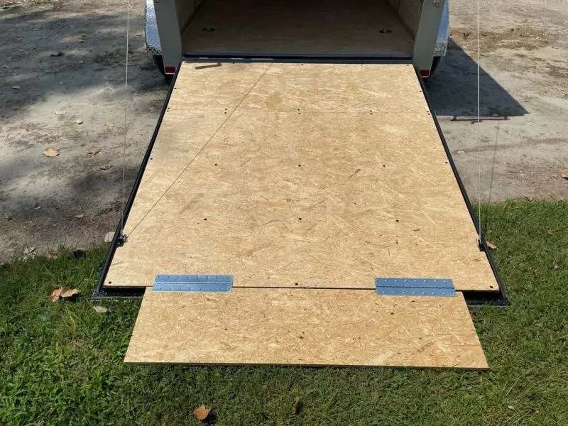new Horse Trailers Carry-On  for sale, in Willspoint, TX Thumbnail 5
