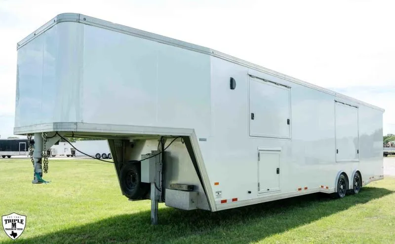 2020 Sundowner Trailers WEDGE 2 CAR Horse Trailer