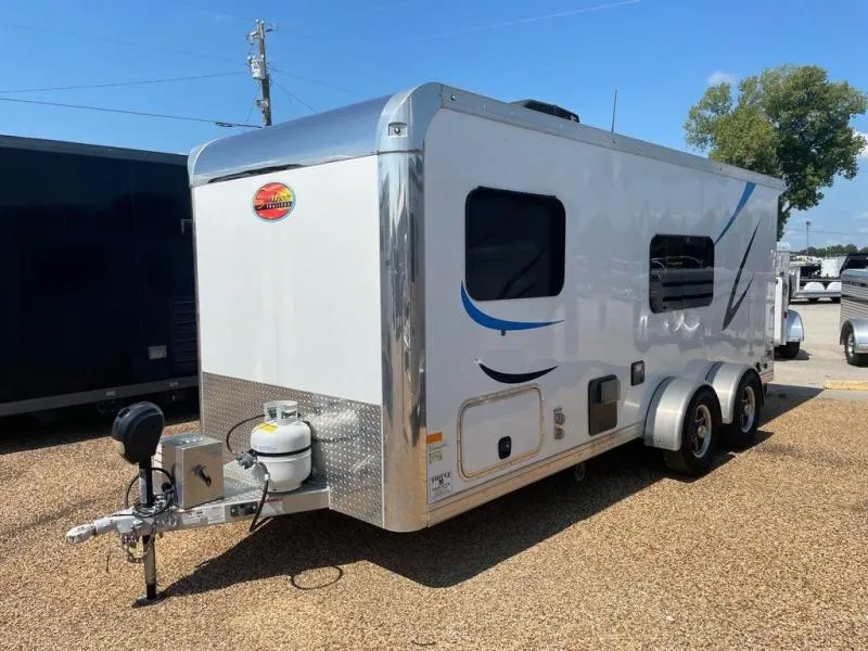 2022 Sundowner Trailers Trailblazer Horse Trailer