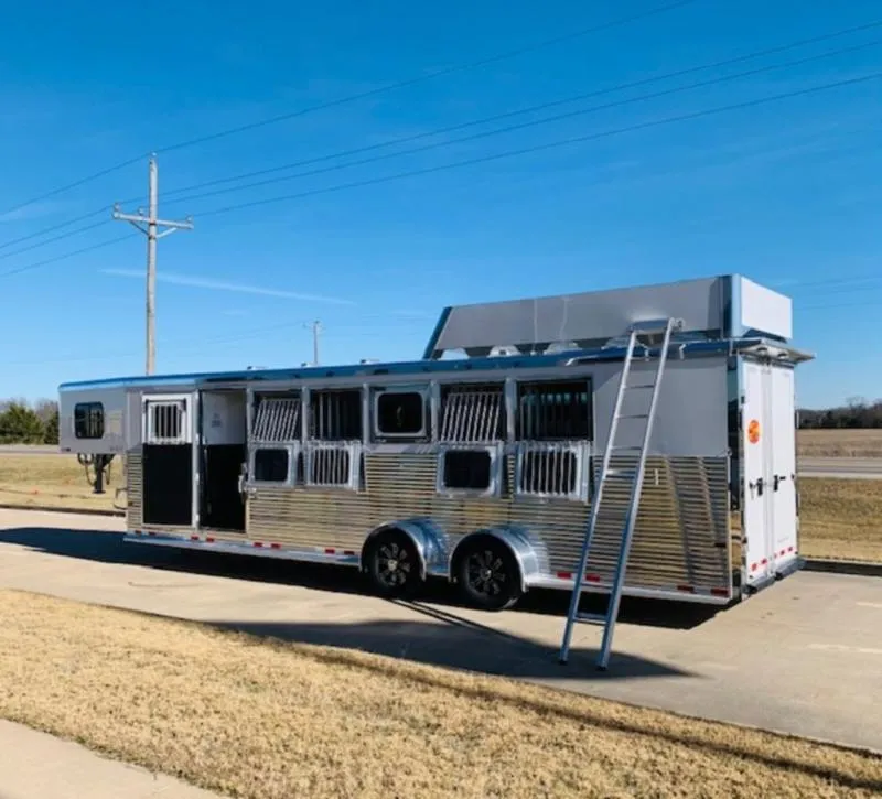 new Horse Trailers Sundowner Trailers  for sale, in Willspoint, TX Thumbnail 4