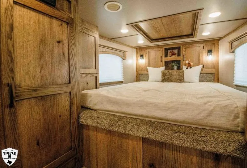 new Horse Trailers Lakota  for sale, in Willspoint, TX Thumbnail 31