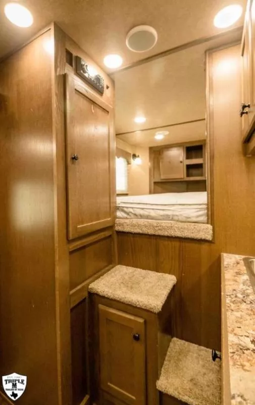 used Horse Trailers Lakota  for sale, in Willspoint, TX Thumbnail 30