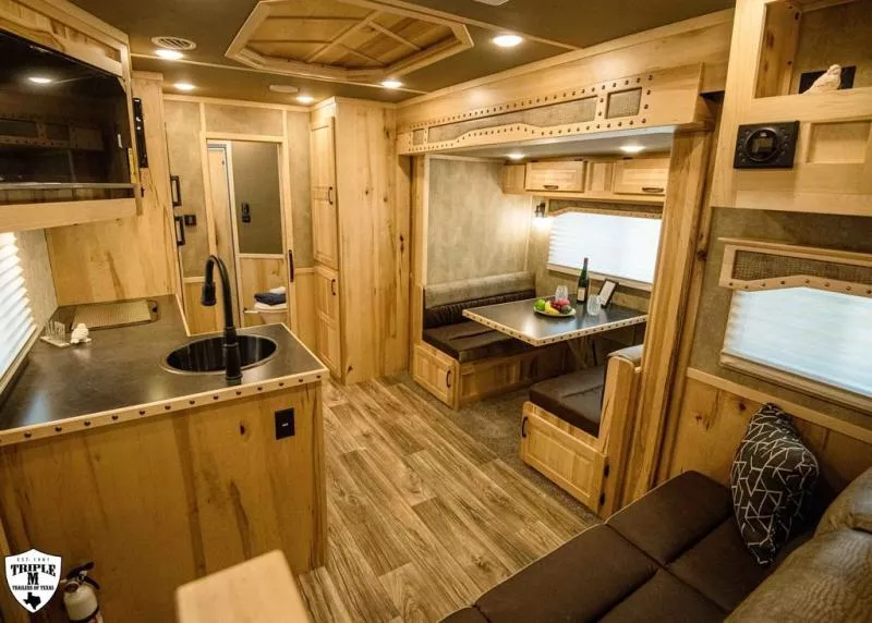 new Horse Trailers Lakota  for sale, in Willspoint, TX Thumbnail 32