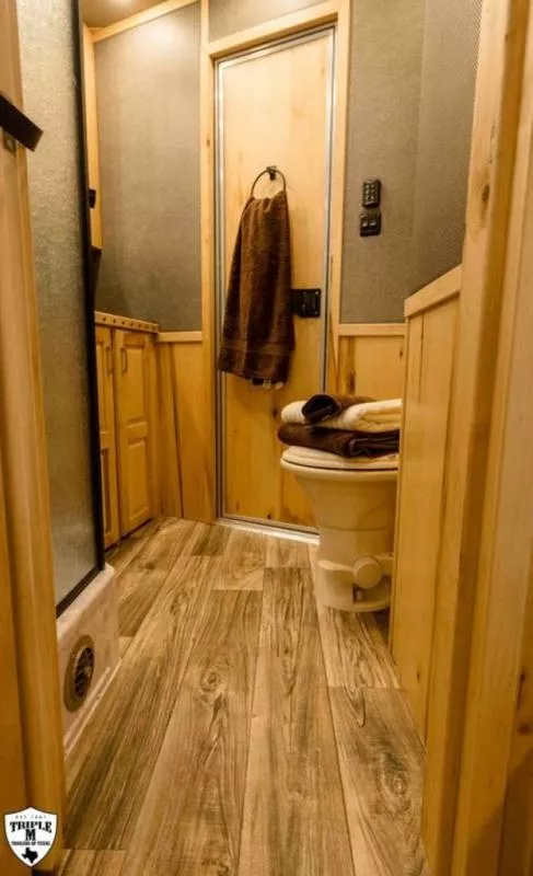 new Horse Trailers Lakota  for sale, in Willspoint, TX Thumbnail 32