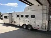 used Horse Trailers Lakota  for sale, in Willspoint, TX Thumbnail 5