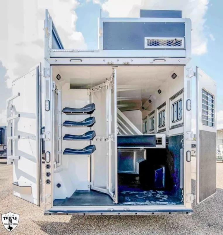 new Horse Trailers Lakota  for sale, in Willspoint, TX Thumbnail 22