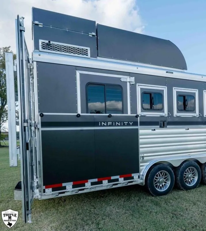 new Horse Trailers Lakota  for sale, in Willspoint, TX Thumbnail 15