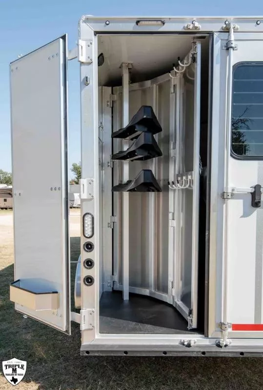 new Horse Trailers Lakota  for sale, in Willspoint, TX Thumbnail 30