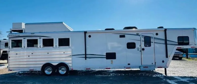 used Horse Trailers Merhow Trailers  for sale, in Willspoint, TX Thumbnail 17