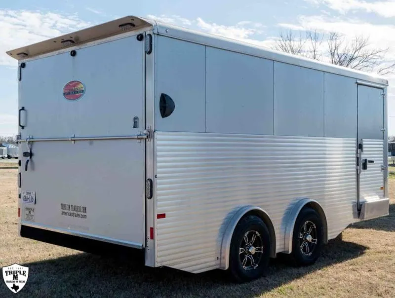 used Horse Trailers Sundowner Trailers  for sale, in Willspoint, TX Thumbnail 5