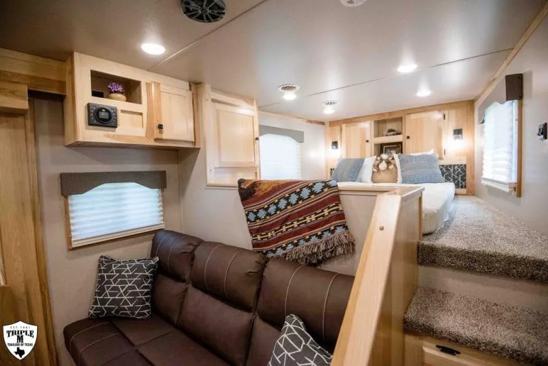 new Horse Trailers Lakota  for sale, in Willspoint, TX Thumbnail 10