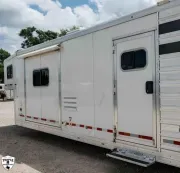 used Horse Trailers Logan Coach  for sale, in Willspoint, TX Thumbnail 2