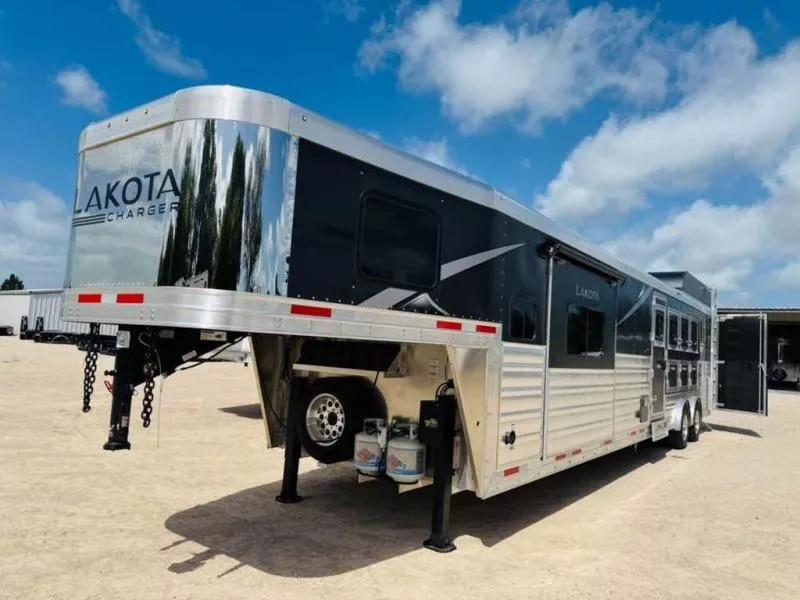 new Horse Trailers Lakota  for sale, in Willspoint, TX Thumbnail 2