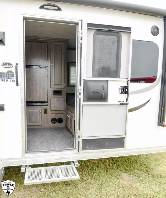 new Horse Trailers Sundowner Trailers  for sale, in Willspoint, TX Thumbnail 18