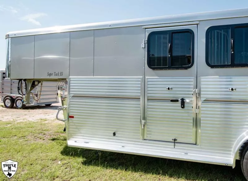 new Horse Trailers Sundowner Trailers  for sale, in Willspoint, TX Thumbnail 3
