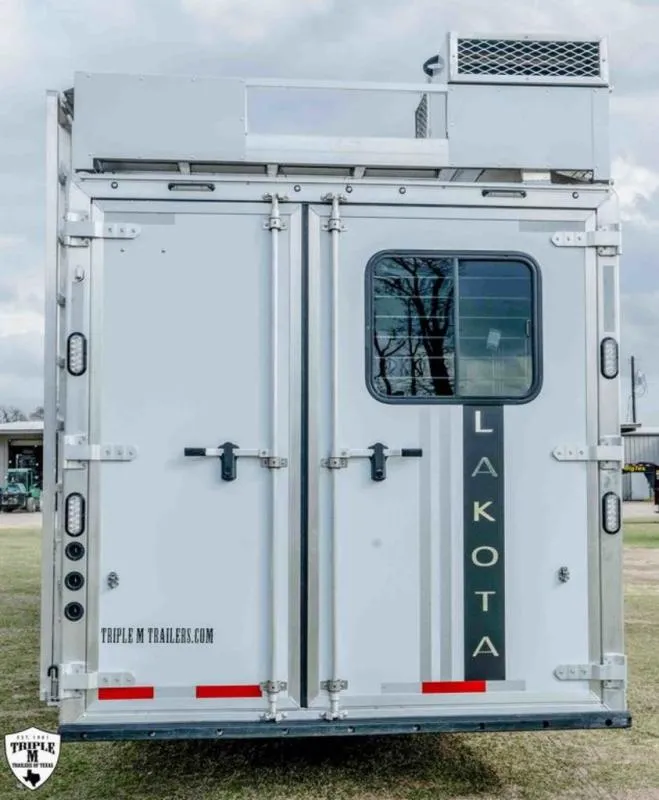 new Horse Trailers Lakota  for sale, in Willspoint, TX Thumbnail 6