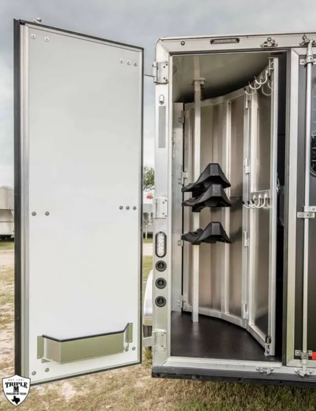 new Horse Trailers Lakota  for sale, in Willspoint, TX Thumbnail 6