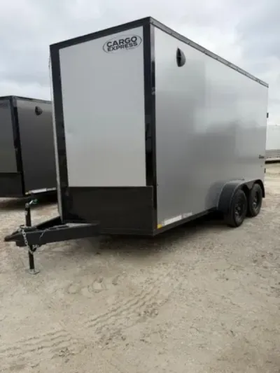 2026 Cargo Express XL SE Horse Trailer