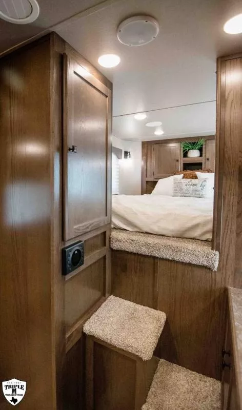 new Horse Trailers Lakota  for sale, in Willspoint, TX Thumbnail 23