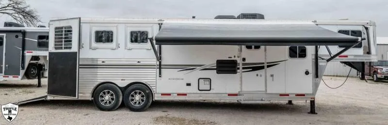 used Horse Trailers Lakota  for sale, in Willspoint, TX Thumbnail 32