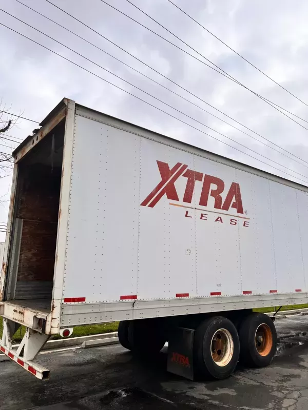 used Dry Van Semi Trailers Hyundai  for sale, in Pomona, CA Thumbnail 5