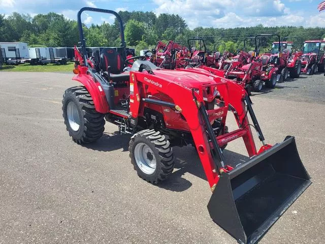 new Other Trailers Mahindra  for sale, in Chippewa Falls, WI Thumbnail 7