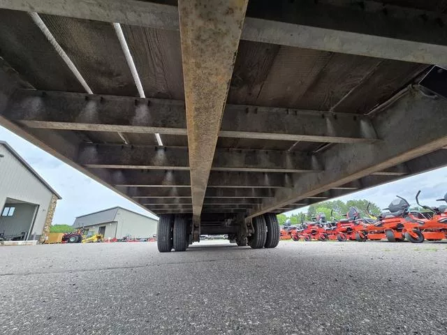 used Equipment / Flatbed Trailers Interstate  for sale, in Chippewa Falls, WI Thumbnail 9