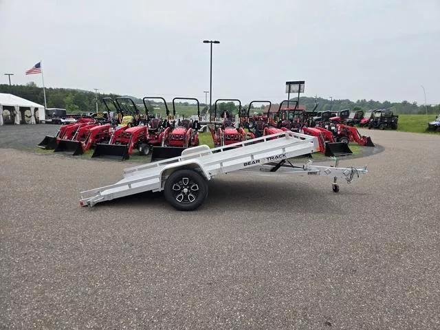 2026 Bear Track BTU 81" X 152" 3K Single Axle All Aluminum Tilt De 