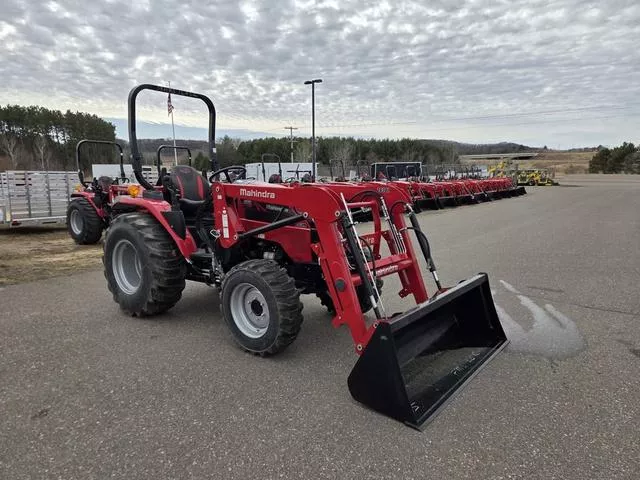 new Other Trailers Mahindra  for sale, in Chippewa Falls, WI Thumbnail 3