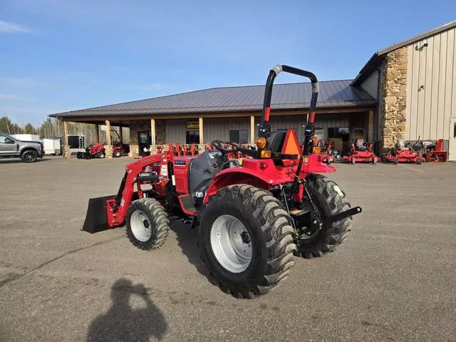 new Other Trailers Mahindra  for sale, in Chippewa Falls, WI Thumbnail 5