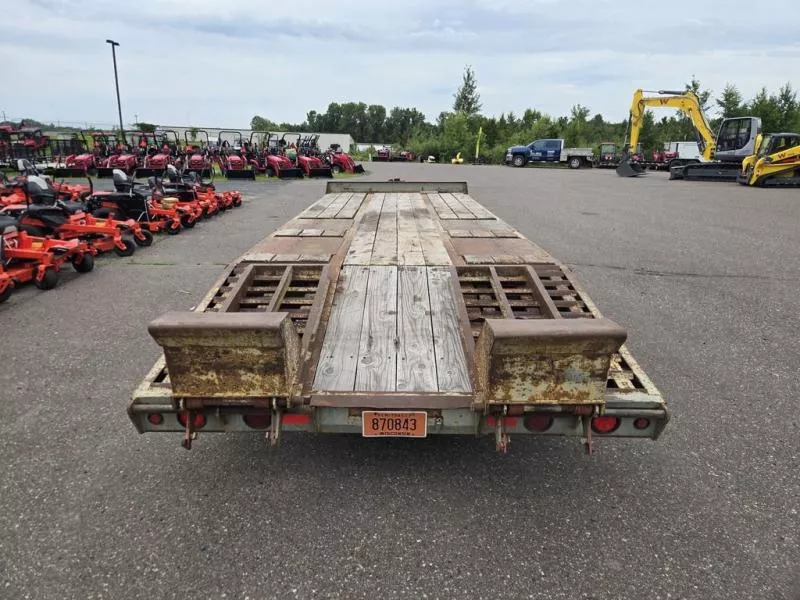 used Equipment / Flatbed Trailers Interstate  for sale, in Chippewa Falls, WI Thumbnail 4