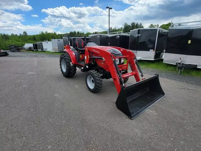 new Other Trailers Mahindra  for sale, in Chippewa Falls, WI Thumbnail 7