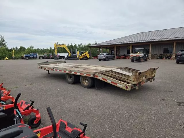 used Equipment / Flatbed Trailers Interstate  for sale, in Chippewa Falls, WI Thumbnail 5